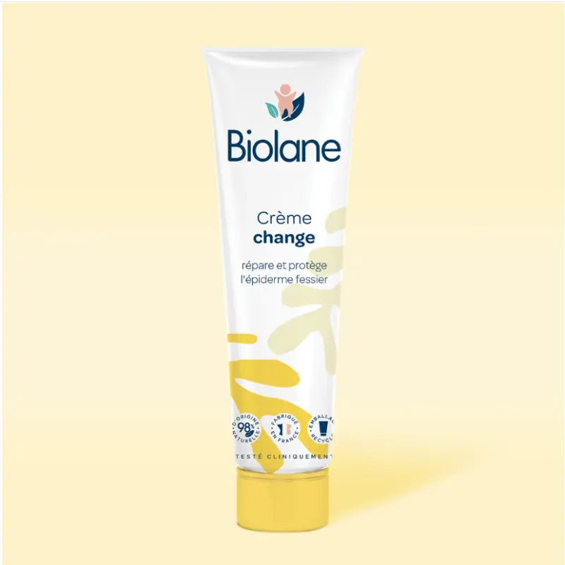 Crème change Biolane pour bébé, soin protecteur et réparateur pour les rougeurs du siège, formule naturelle fabriquée en France.