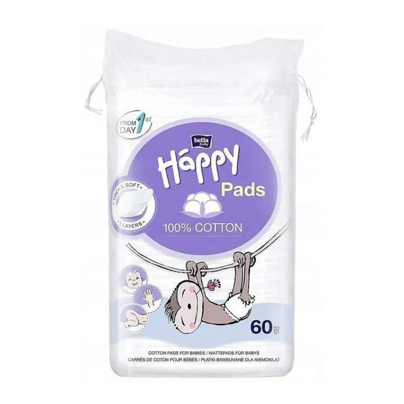 Paquet de carrés de coton Bella Baby Happy Pads 100% coton pour la toilette de bébé posé sur un plateau en bois au Maroc.
