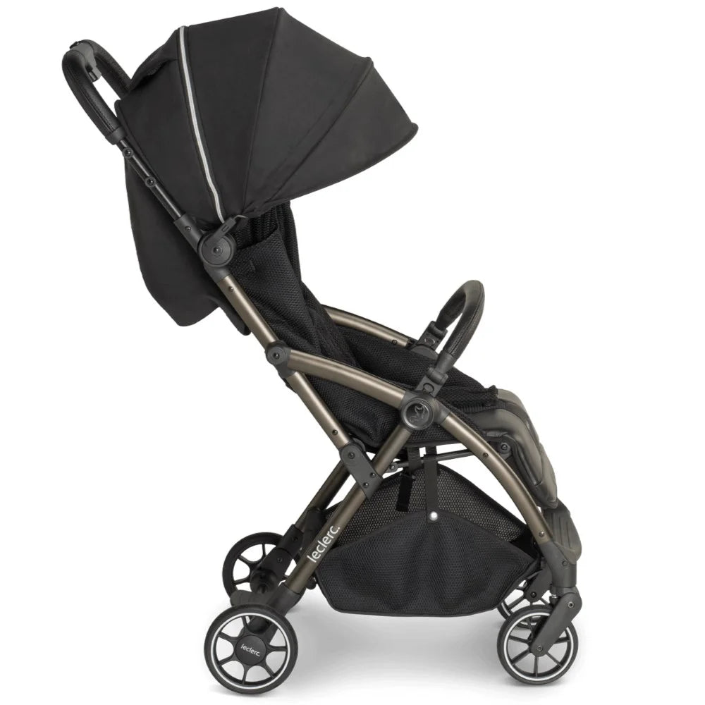 Poussette Leclerc Baby noire compacte avec système de pliage automatique Magic Fold